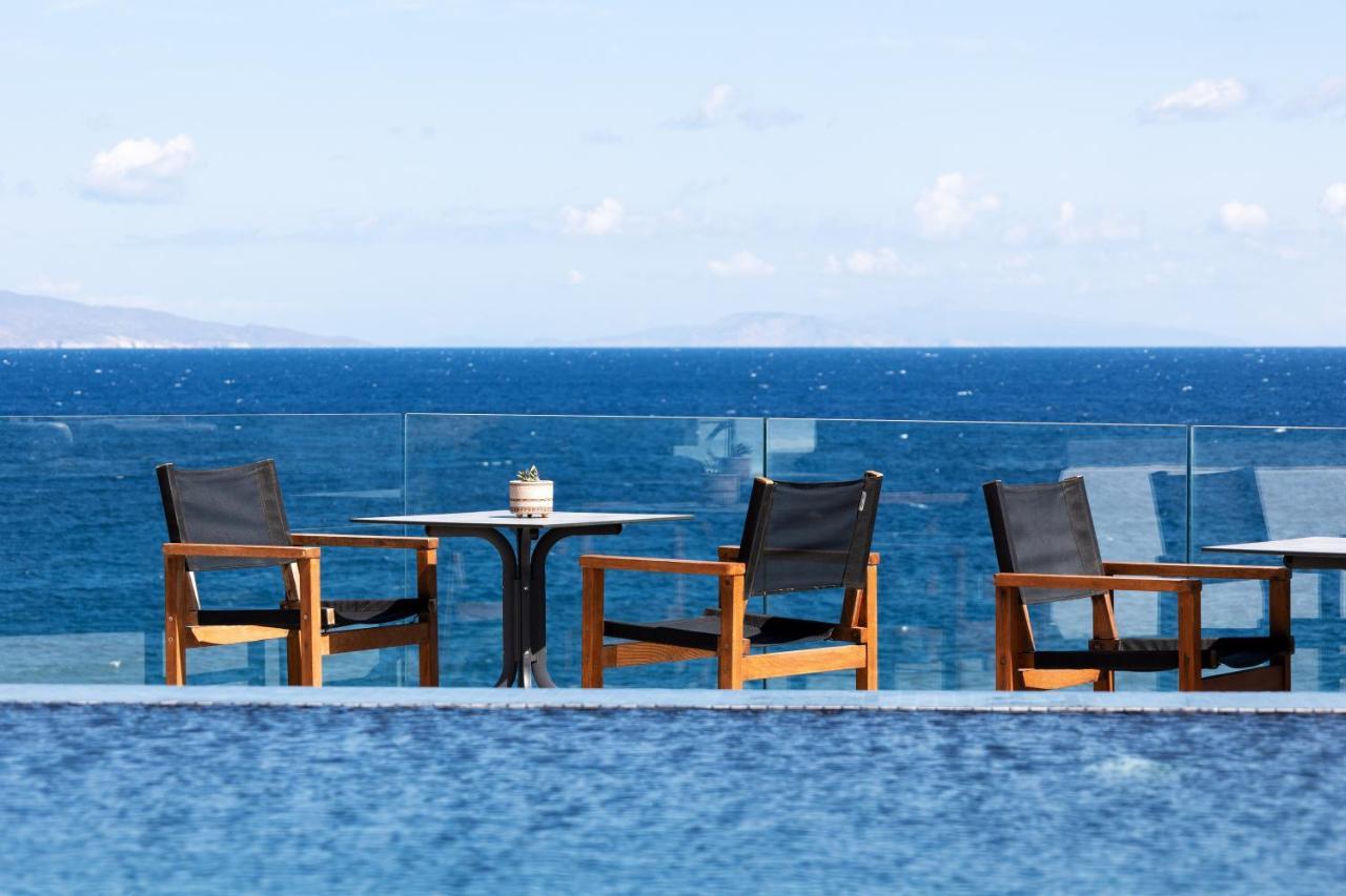 Almyra Oia Suites Exterior foto